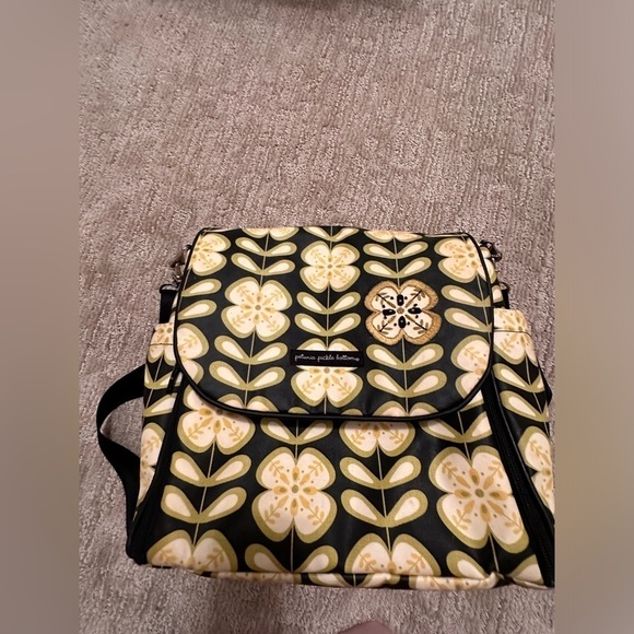 Petunia Pickle Bottom La Paz Boxy Diaper Bag Backpack - Picture 2 of 8